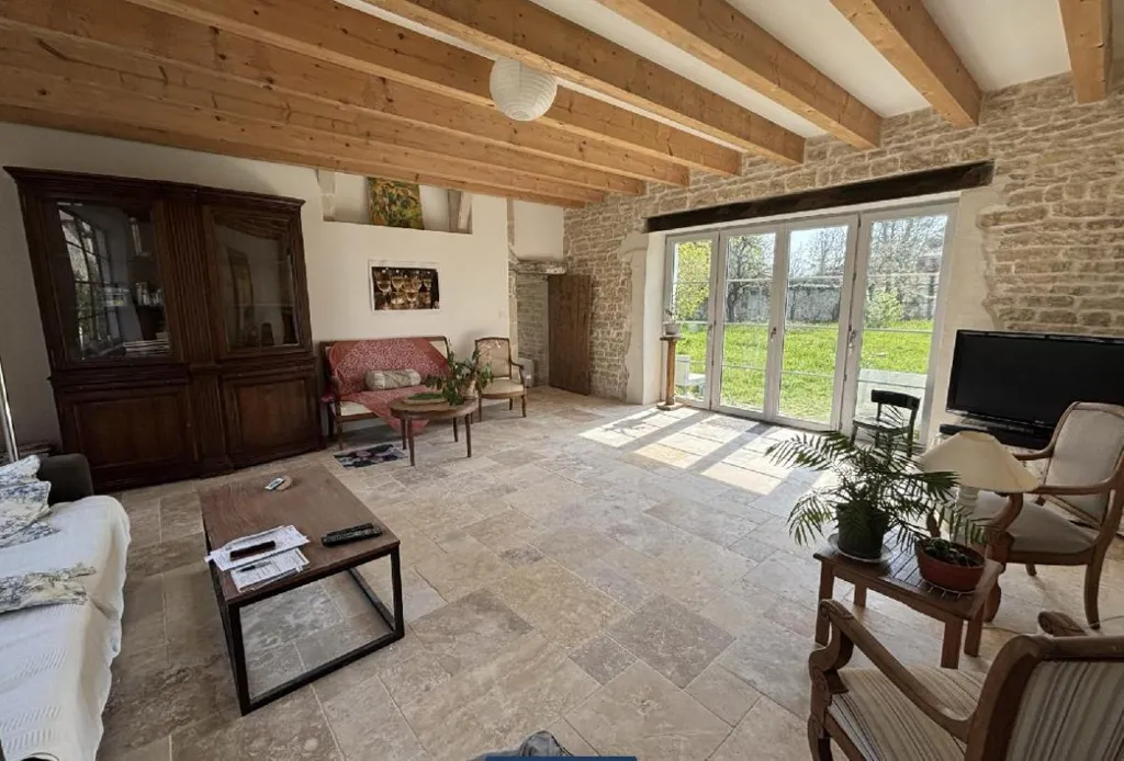 Soggiorno - 6-Bedroom House in Mauze-sur-le-Mignon