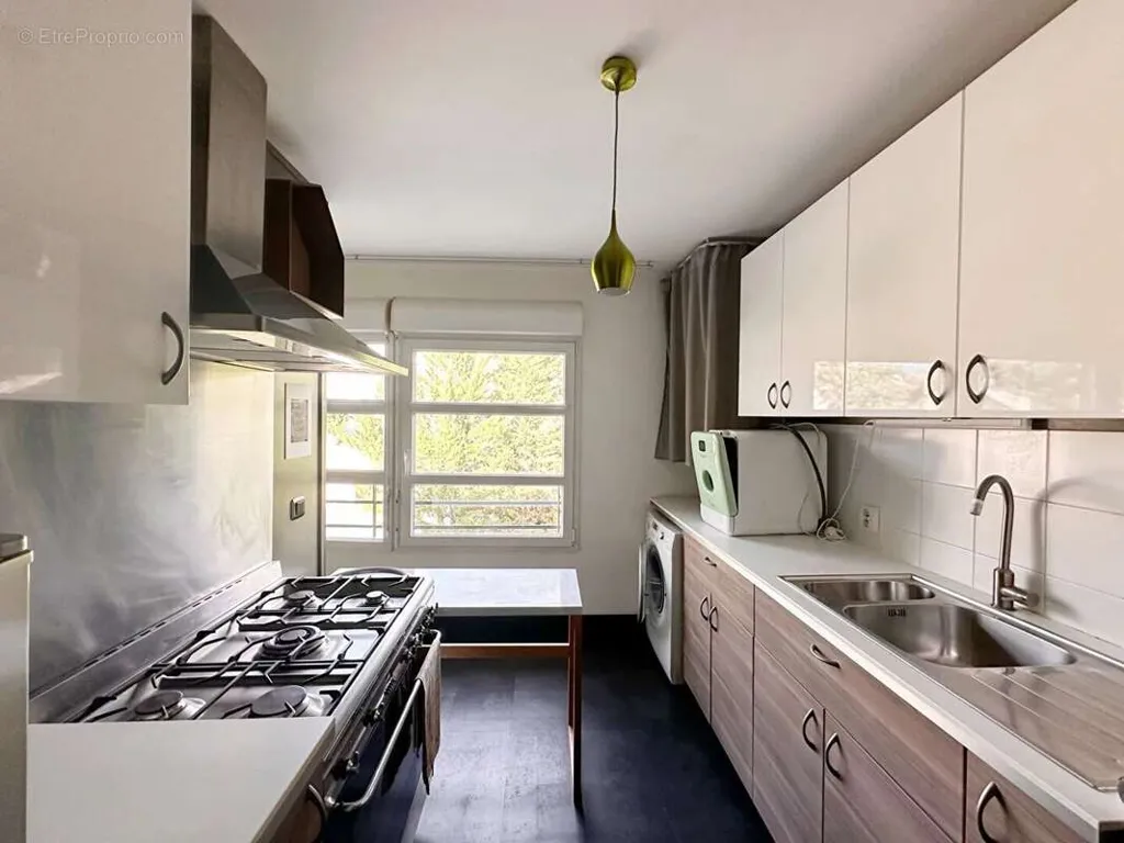 Köök - City Centre 3-Bed Flat with Lift