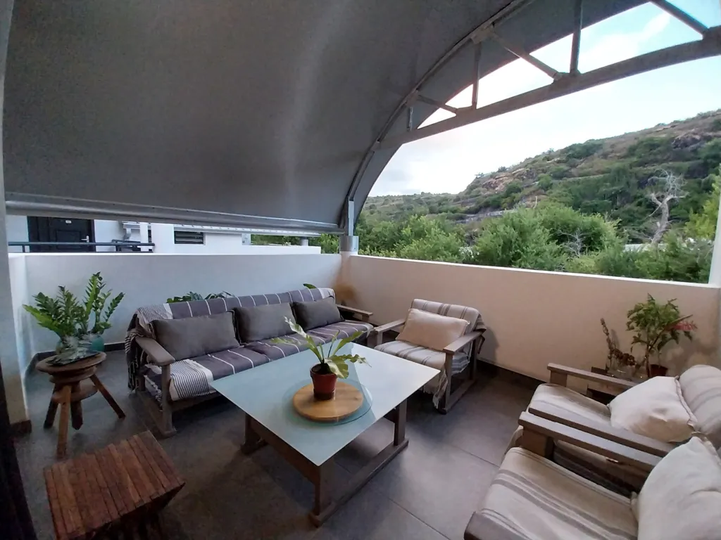 Terrass - Luxury T3 with Terrace in Saint Paul