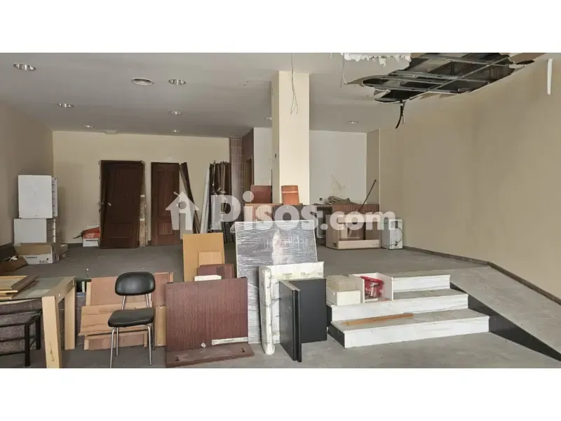 Spacious Apartment with Terrace in Málaga