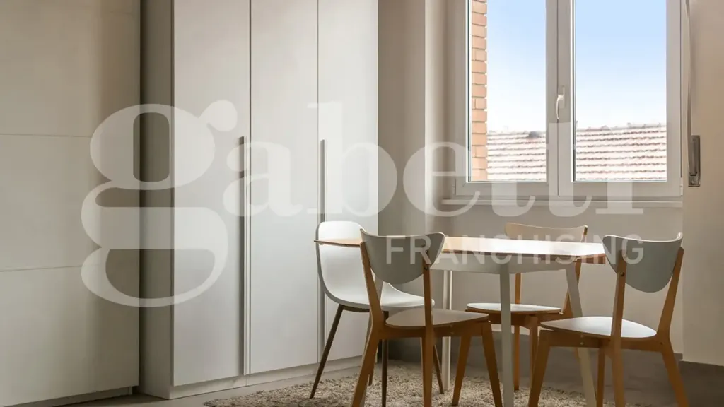 Salle à manger - Modernised Studio with Balcony in Porta Venezia, Milan