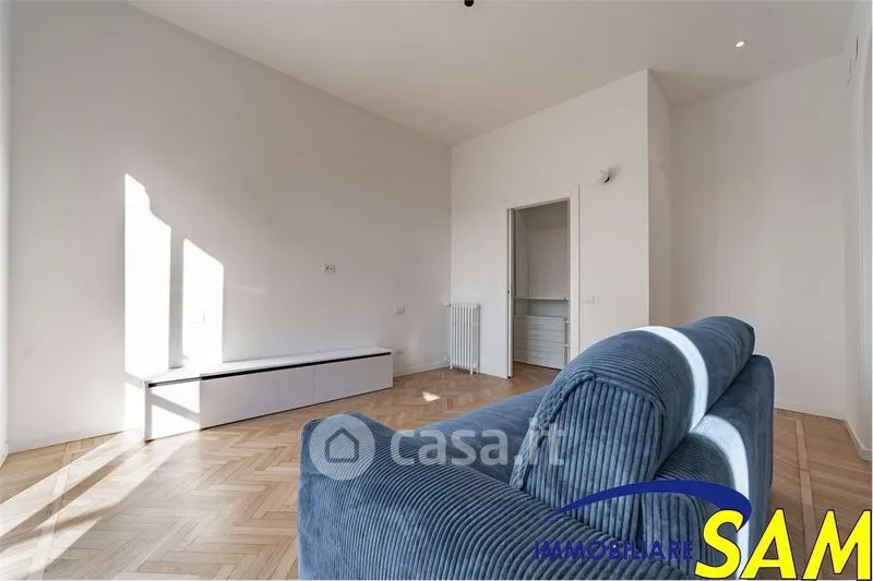 Soggiorno - Loft with Balcony in Central Milan