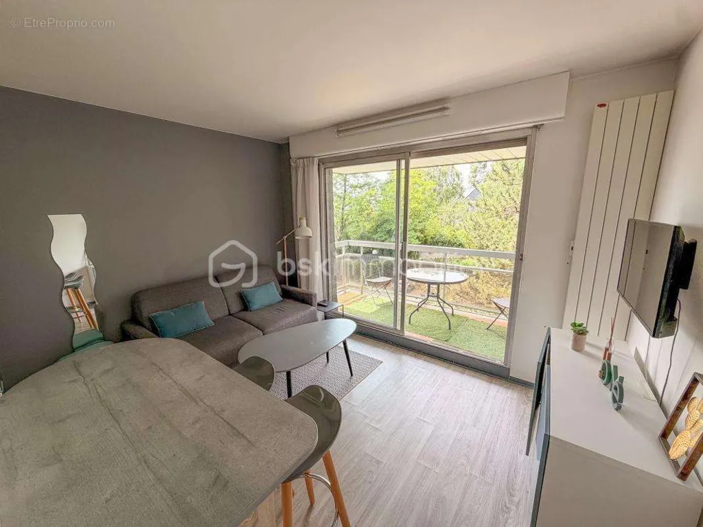 Elutuba - Studio with West Balcony in Vannes