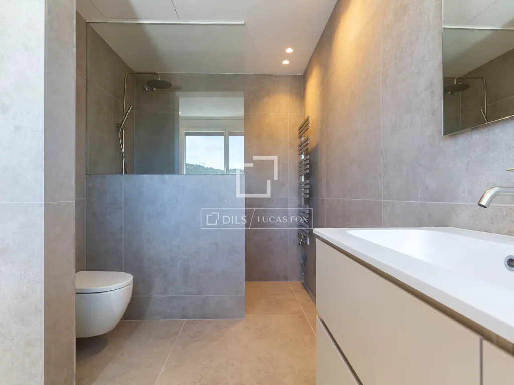 Badezimmer - Historic House with Pool in Sant Just Desvern