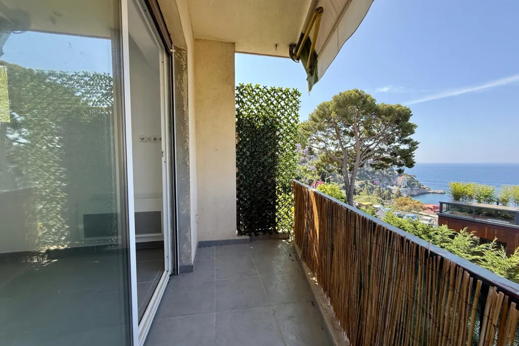 Rõdu - Sea View Apartment in Nice