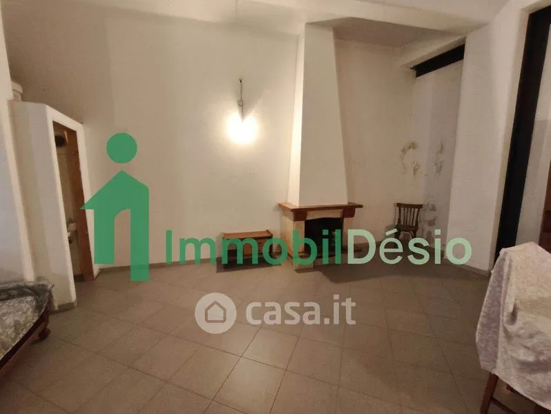 Elutuba - Apartment with Balcony and Garden in Picerno