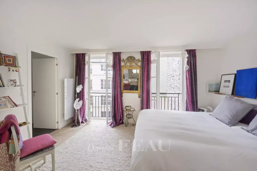 Magamistoad - Split-Level Apartment with Lift in Paris 6th