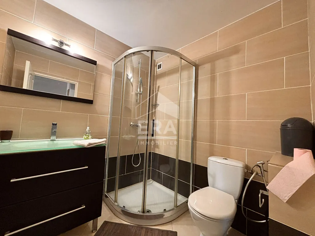 Bagni - Apartment with Terrace in Port Fréjus