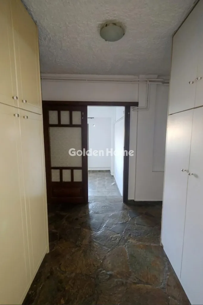 Hallway - Ground Floor Apartment with Garden in Anavyssos Centre