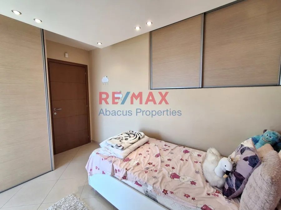 Bedrooms - Apartment with Panoramic Views in Nikaia