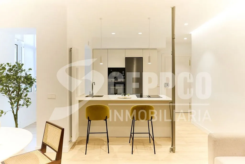 Köök - Modern Flat with Lift in Calle Goya, Madrid
