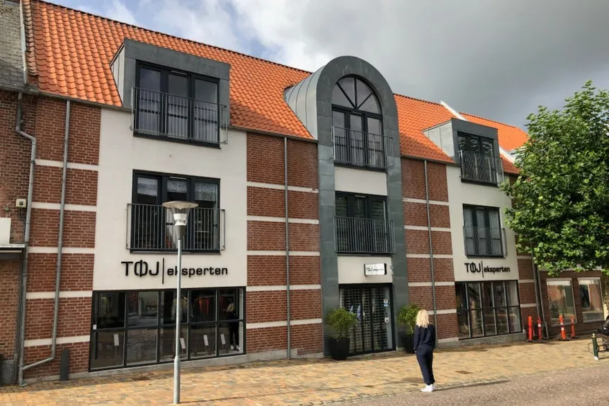 Extérieur - Mixed-Use Property with Shops and Apartments in Ringe