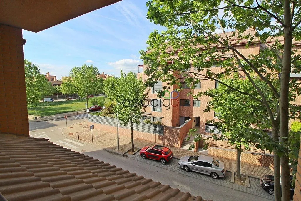 Rõdu - Apartment with Terrace in Yebes