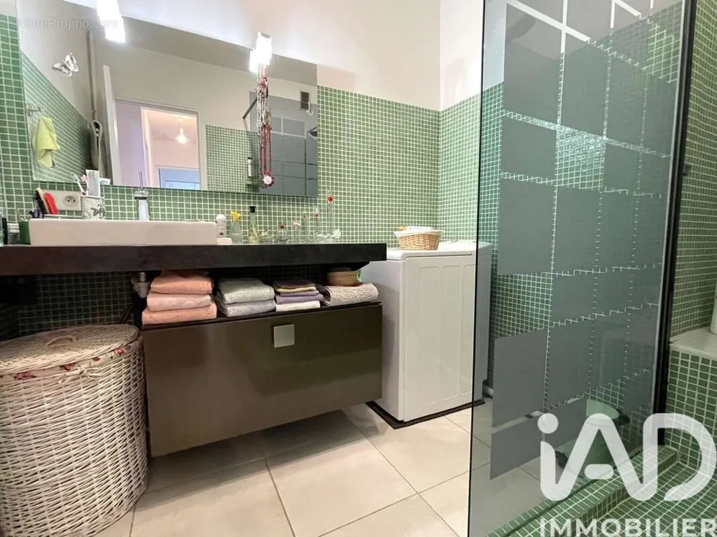 Vannitoad - Apartment with Balcony in Narbonne