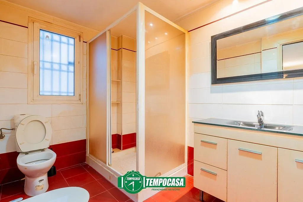 Salles de bain - Apartment with Balcony in Mestalla, Valencia