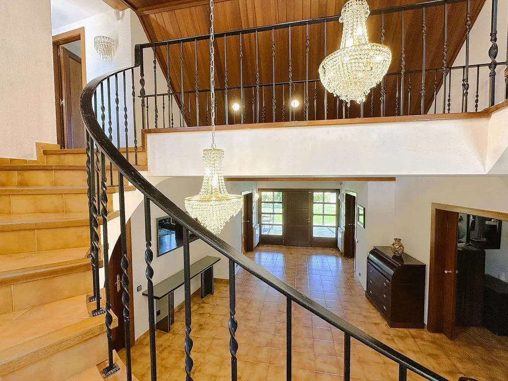 Pièces - Luxury House with Panoramic Views in Arenys de Munt