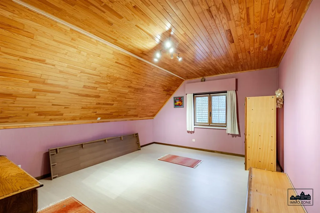 Chambres - Maison avec Terrasse et Garage à Temse