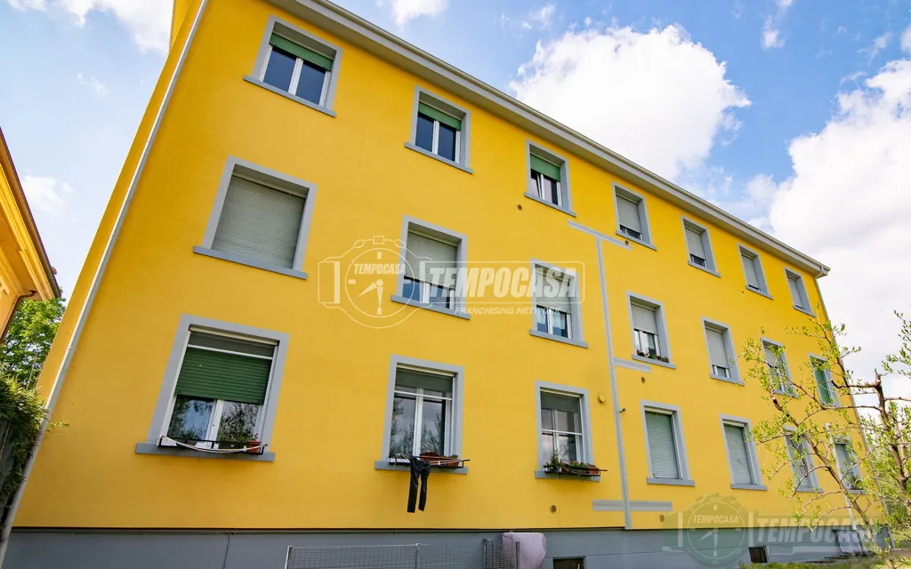 Extérieur - Rustic-Style Flat with Central Heating in Sesto San Giovanni