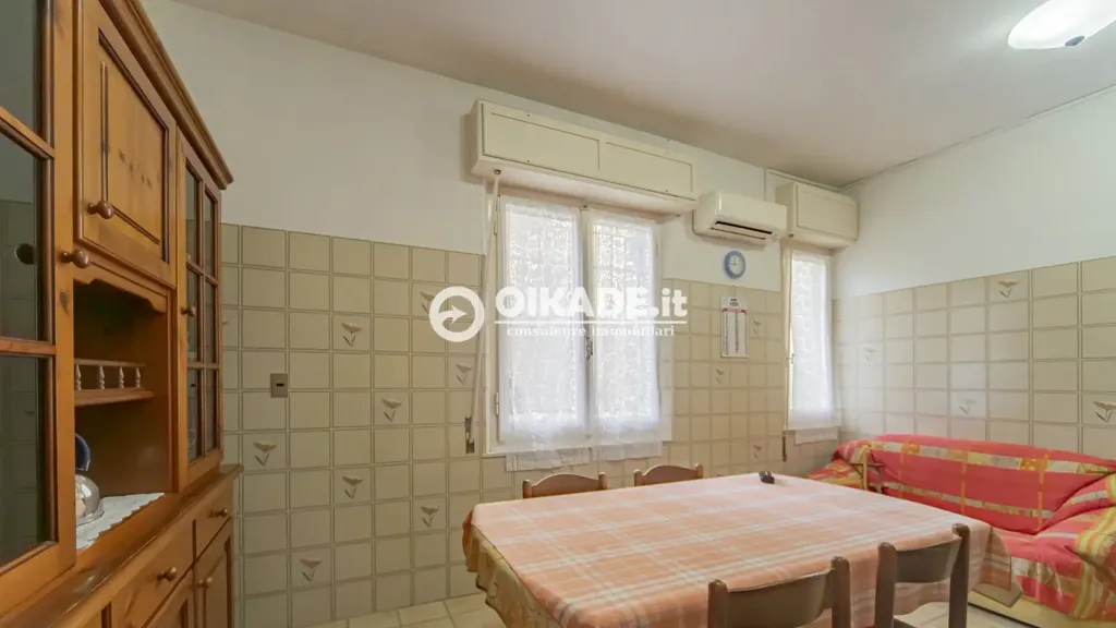 Comedor - Ground Floor Apartment with Private Courtyard in Cagliari