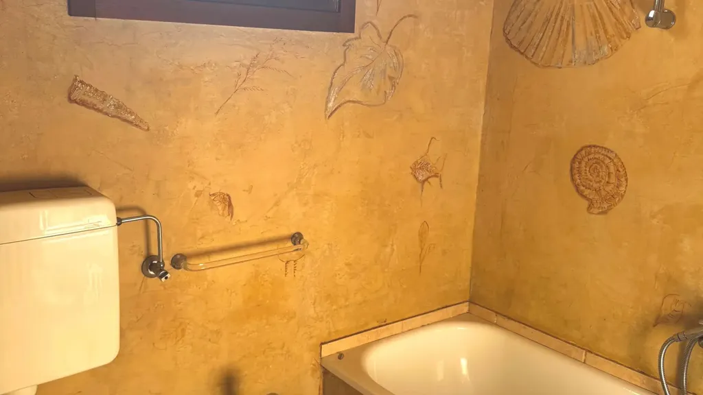 Salles de bain - Trilocale with Balcony in Cesena Historic Centre