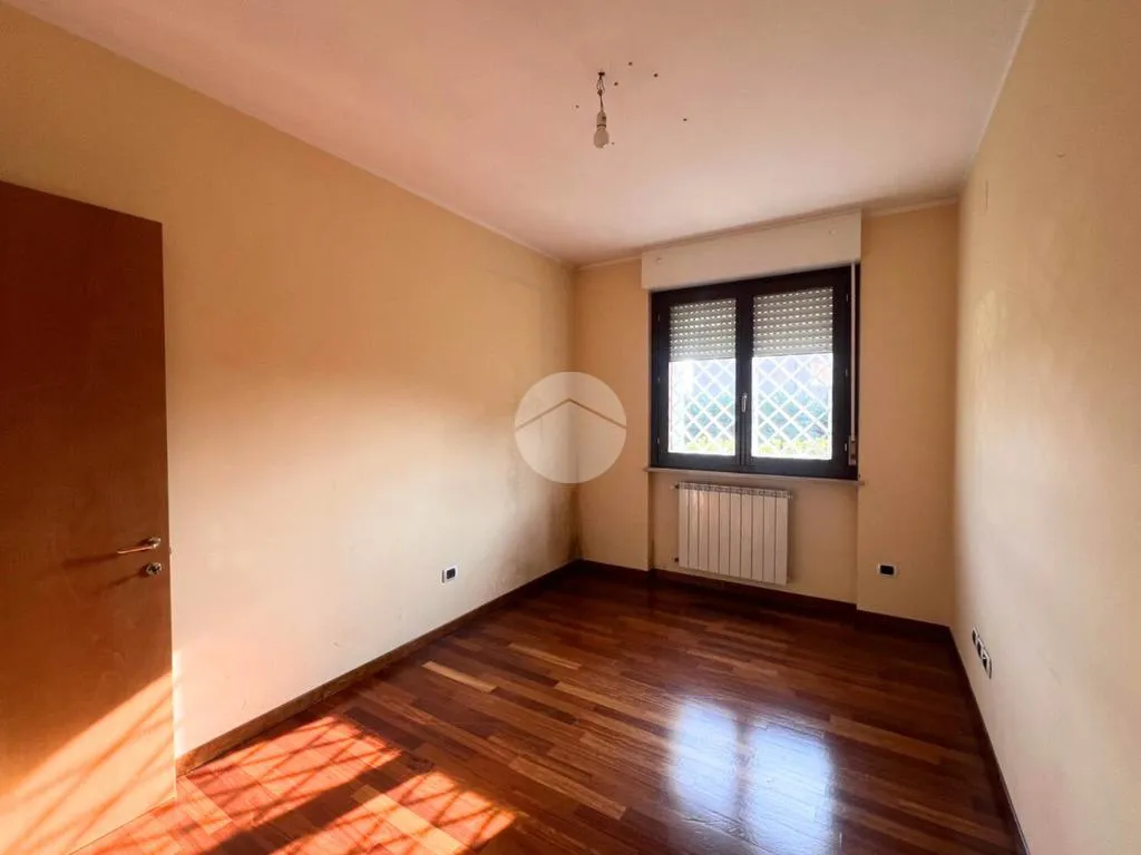Pièces - Modern Flat with East-Facing Terrace in Pescara