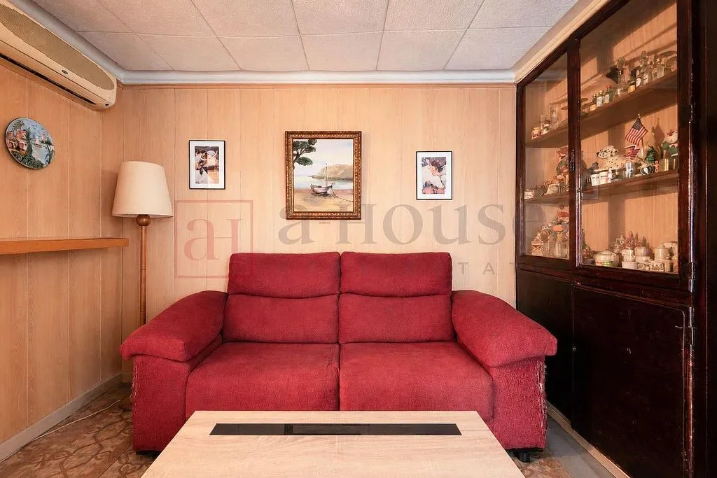 Soggiorno - Apartment with Balcony in La Nova Esquerra de l'Eixample