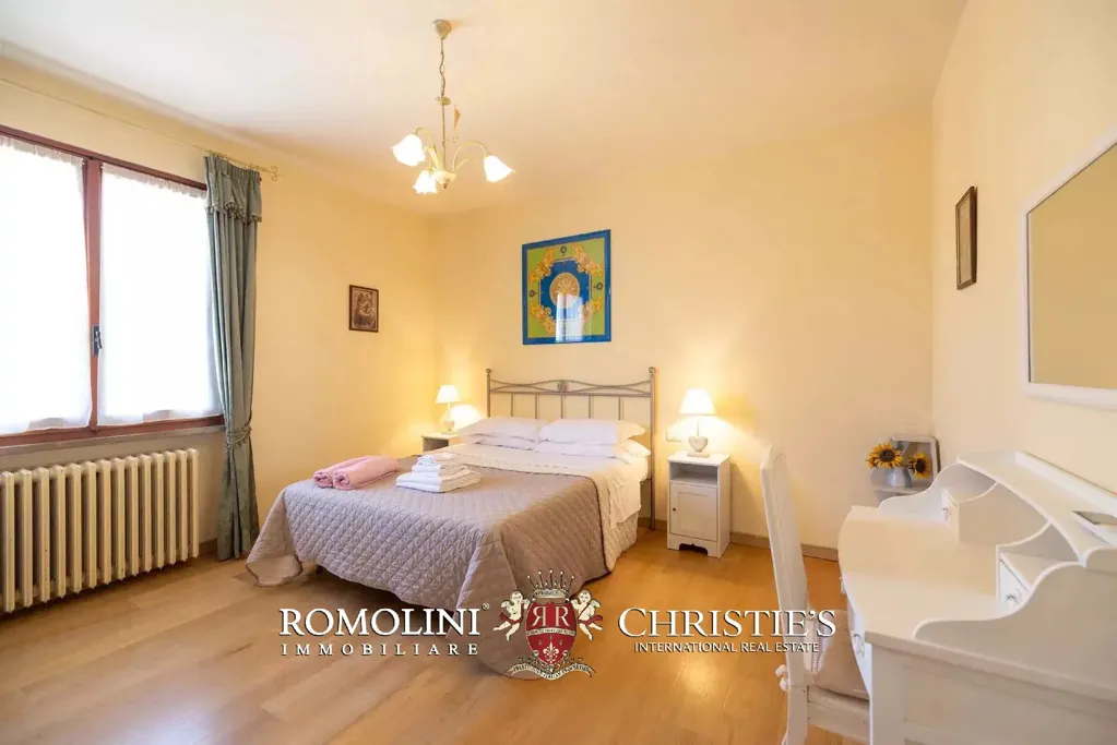 Chambres - Villa with Pool and Vineyard in Certaldo, Tuscany