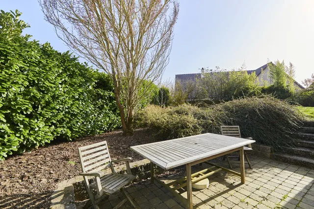 Jardin - Maison de 5 Chambres avec Jardin à Dudelange