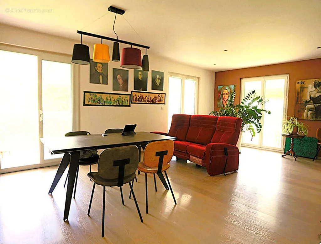 Söögituba - Charming House with Garden in Châtel-Guyon