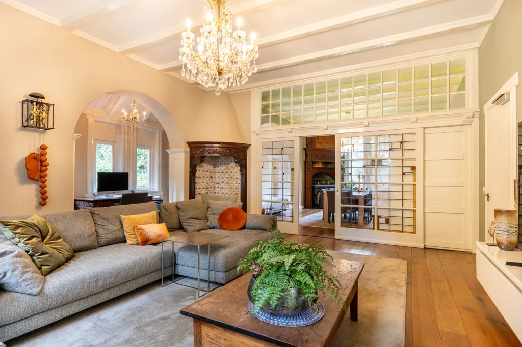 Séjour - Historic Villa with Garden in Almen