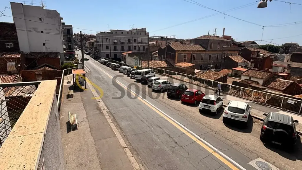 Balcon - Bright Apartment with Balcony in Catania Centre