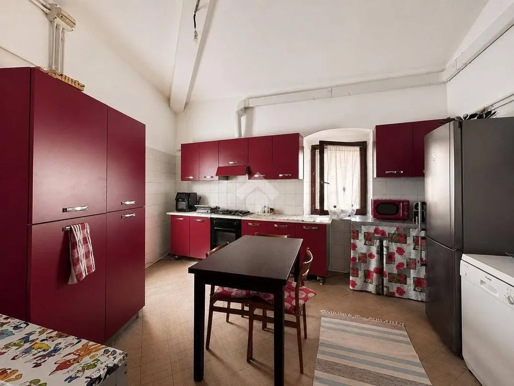Cucina - 6-Bedroom House with Historic Setting in L'Aquila