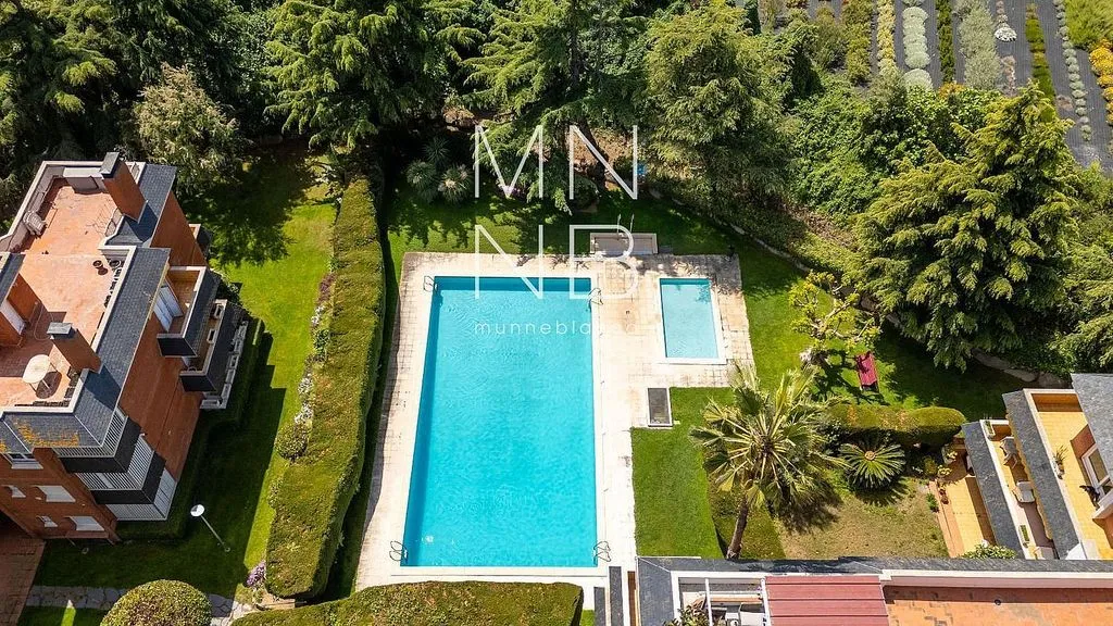 pool_area