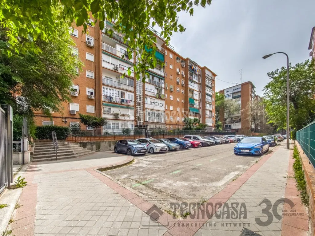Välivaade - Flat with Nuda Propiedad in Ciudad Lineal
