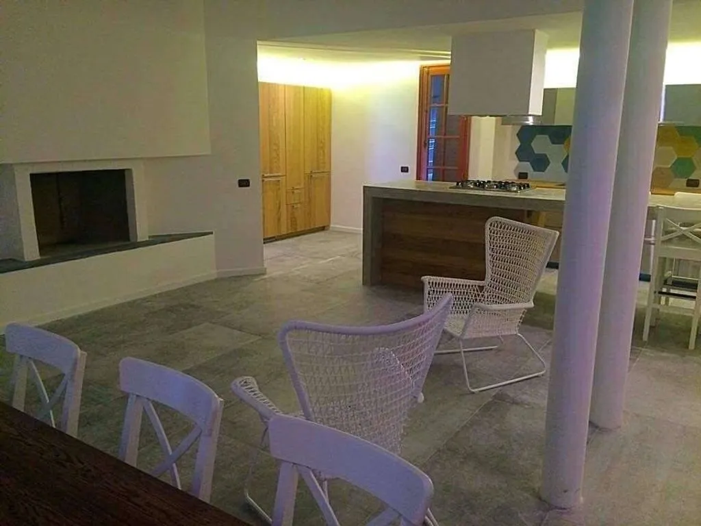 Dining Room - Luxury Villa with Panoramic Views in Cefalù