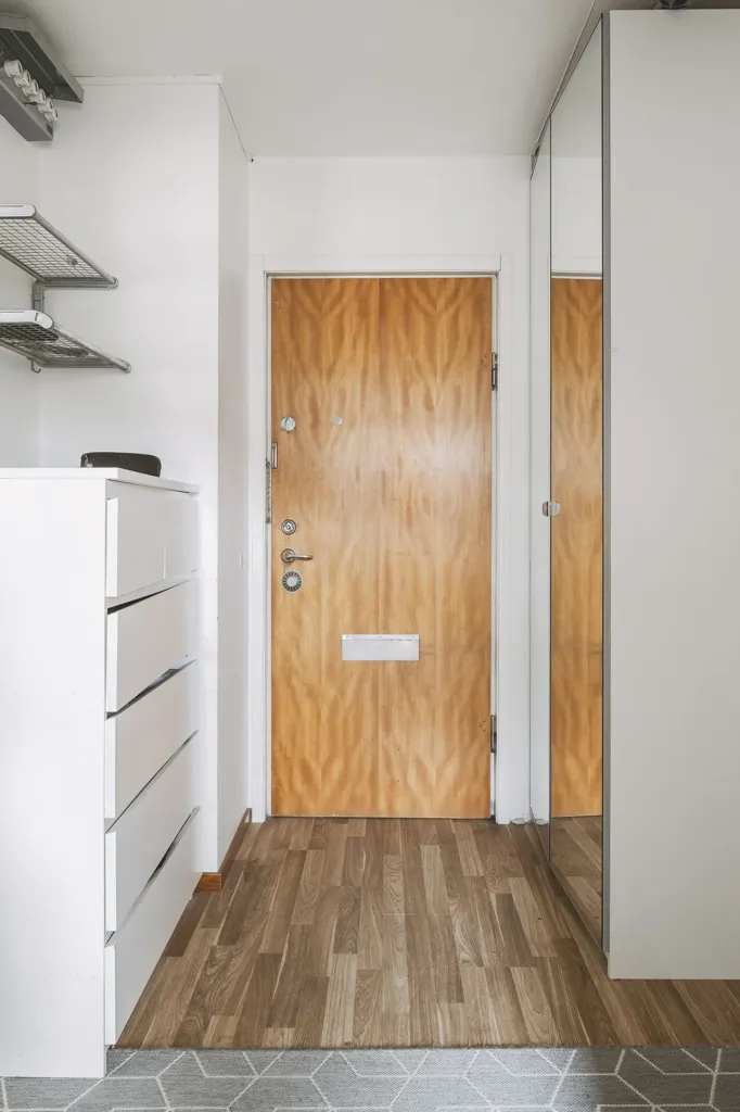 Entrée - 1-Bedroom Flat with Renovated Features in Akaciastigen