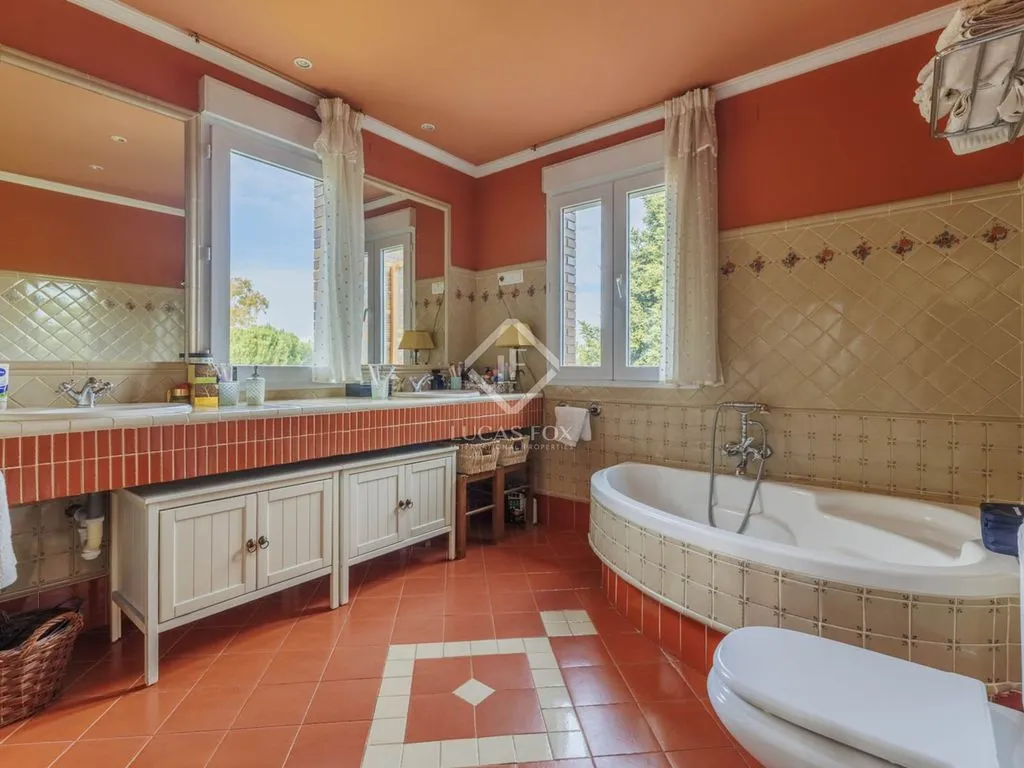 Vannitoad - Luxury Villa with Pool in Boadilla del Monte