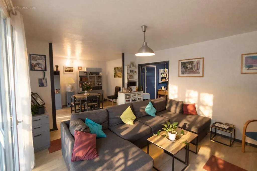 living_room