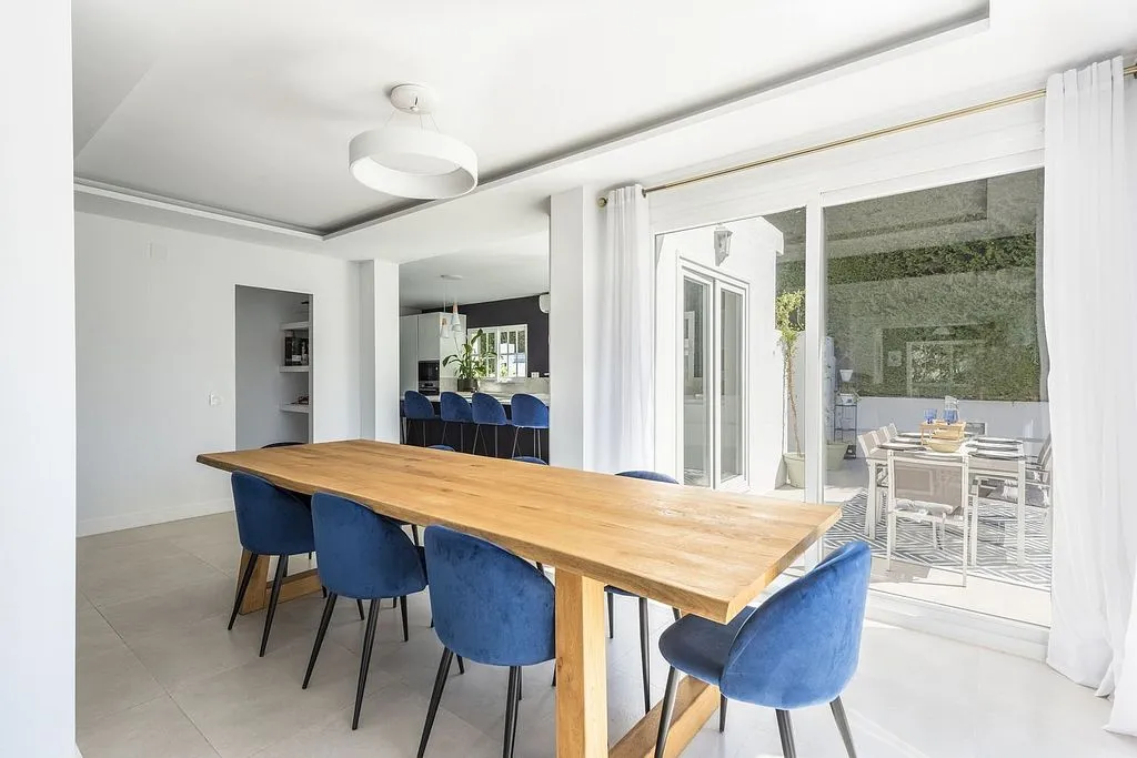 Salle à manger - Chalet with Pool and Terrace in Sotogrande Costa
