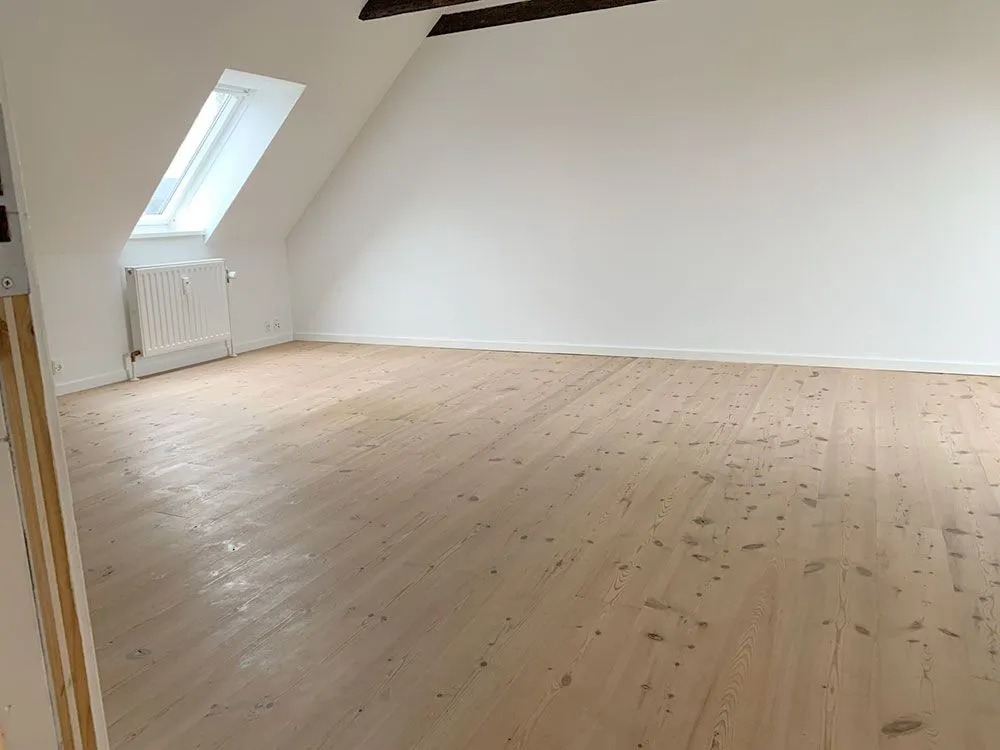 Toad - Loft Apartment with Exposed Beams in Vejle