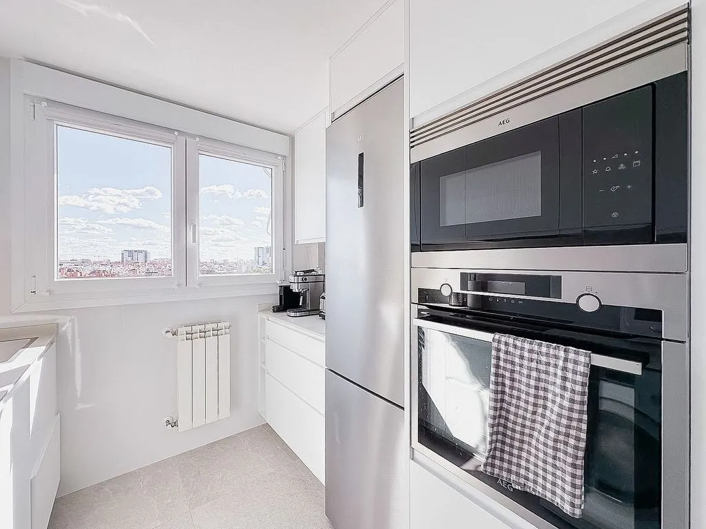 Köök - Modernised 1-Bed Flat with Garage in La Paz
