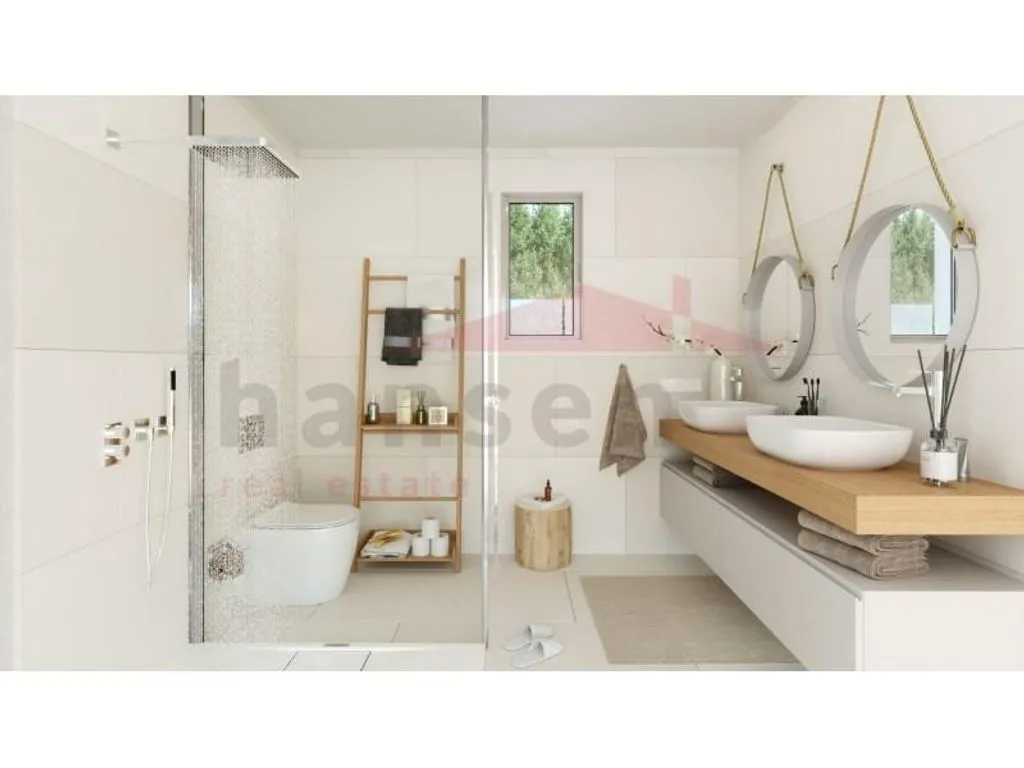 Vannitoad - Luxury Apartment with 16m Facade in Mijas