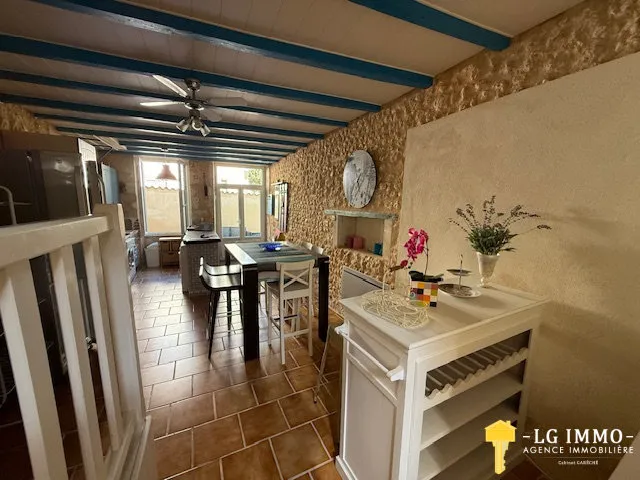 Köök - Charming 3-Piece Villa in Saint-Thomas-de-Conac