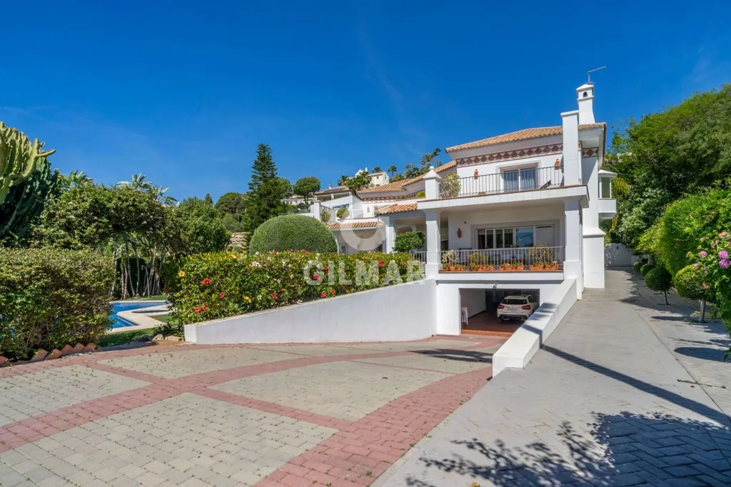 Välivaade - Luxury Villa with Sea View in Benahavís