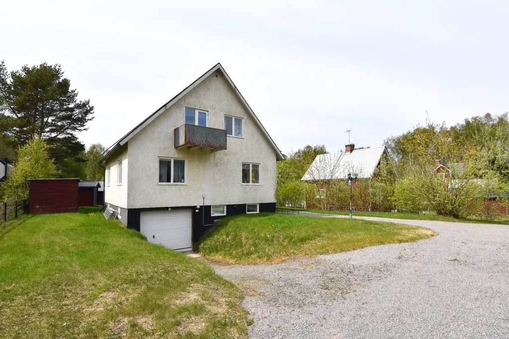 5-toaline maja asukohas Söderhamns kommun