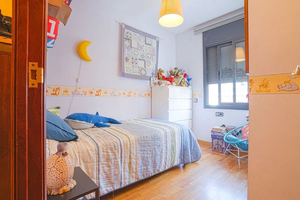 Chambres - Patio House with Terrace in Santa Coloma de Gramenet
