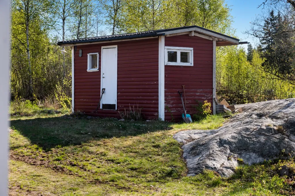 Extérieur - Charming Cottage with Lake View in Sämsholm