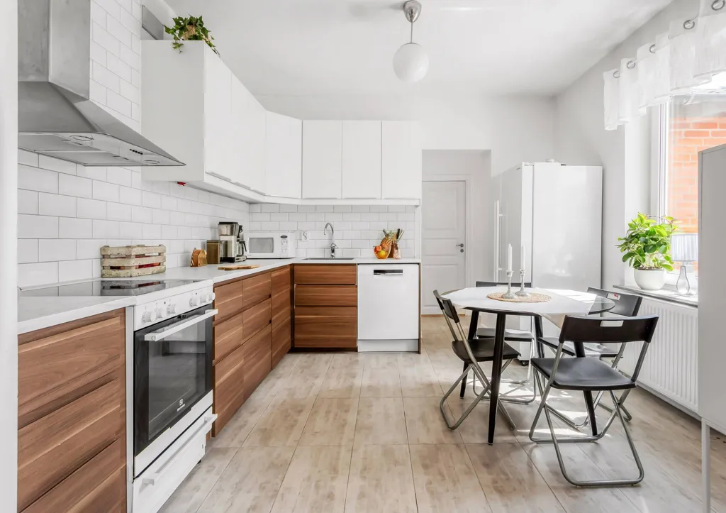 Cuisine - Charming Villa with Large Garden in Rydsgård