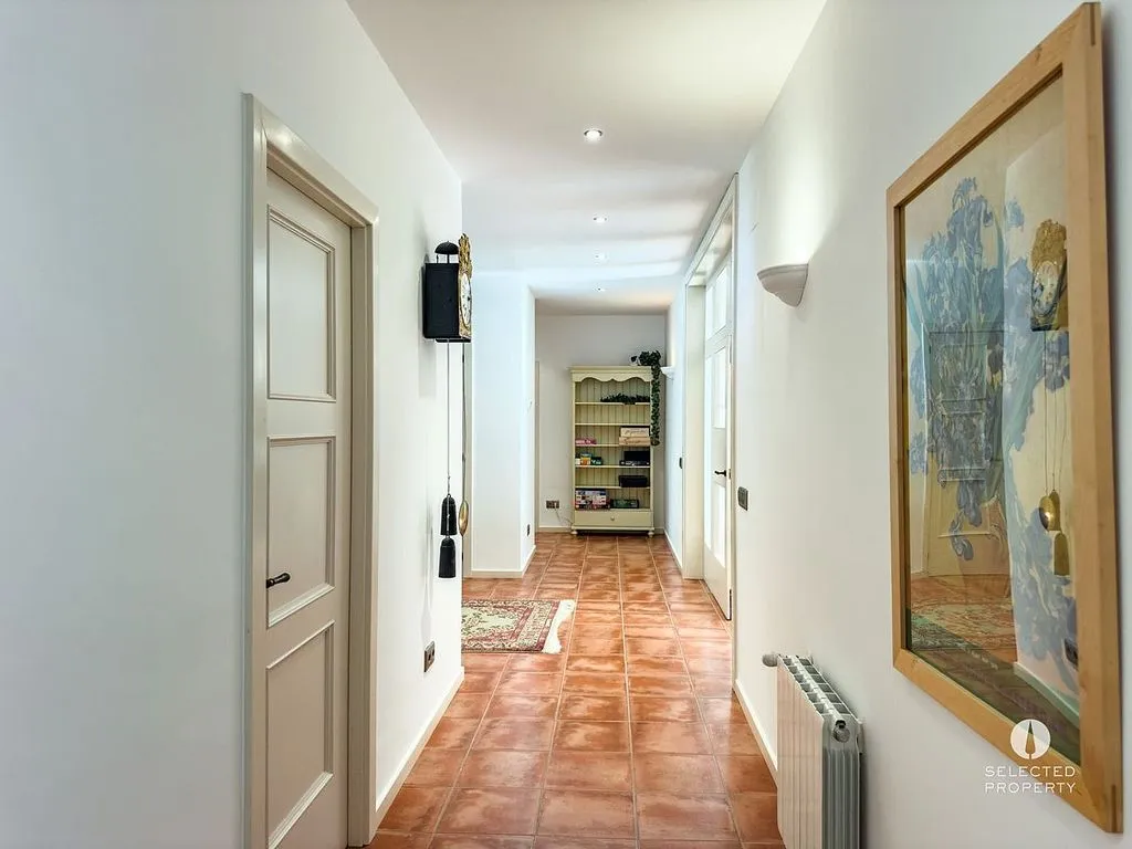 Entrée - Luxury Villa with Golf Views in Navata