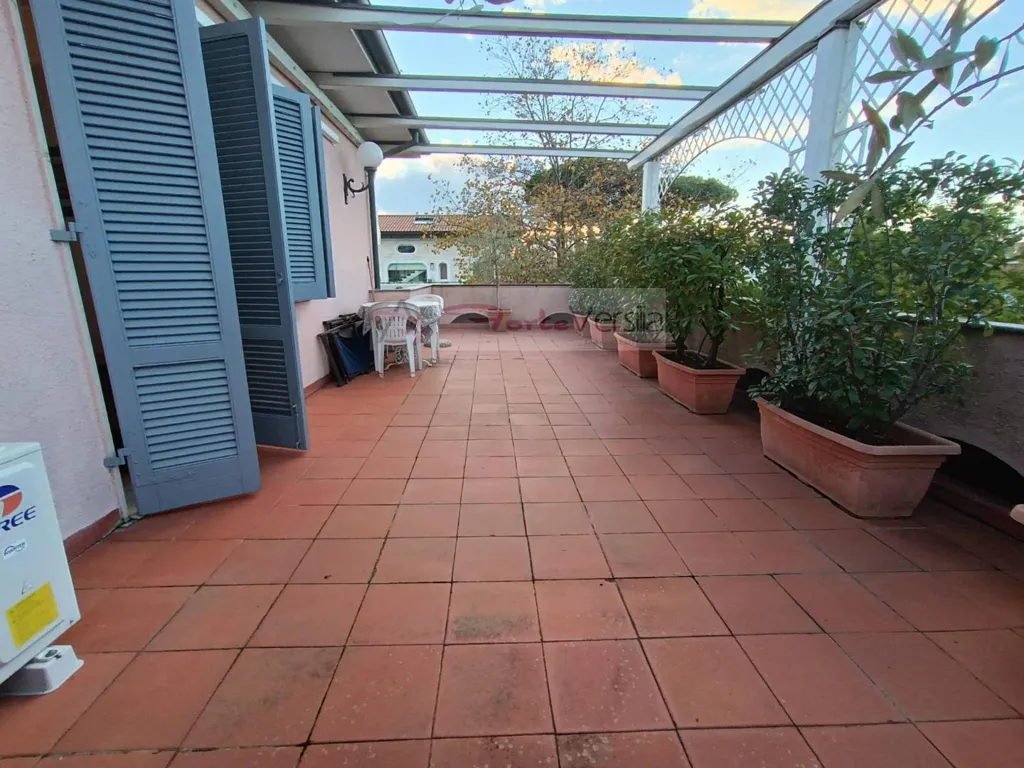 Terrass - Central Villa with Garden in Forte Dei Marmi